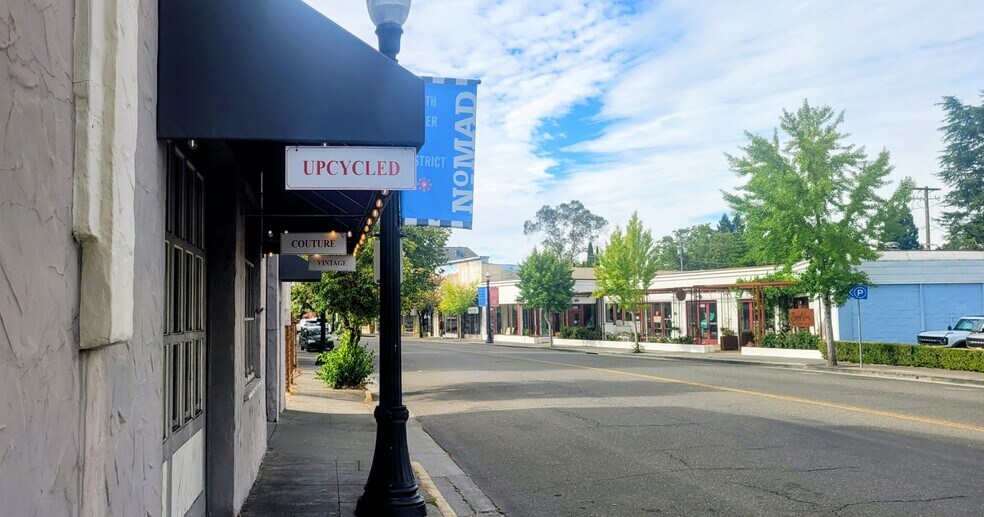 More Photos Of 452 Healdsburg Ave, Healdsburg Storefront For Sale