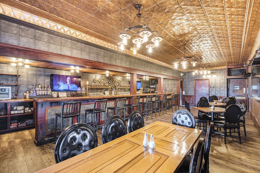 More Photos Of 9264 Saginaw Rd, Richville Restaurant For Sale