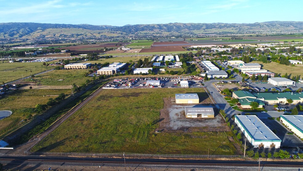 More Photos Of 221 Yamane Dr, Gilroy Land For Lease