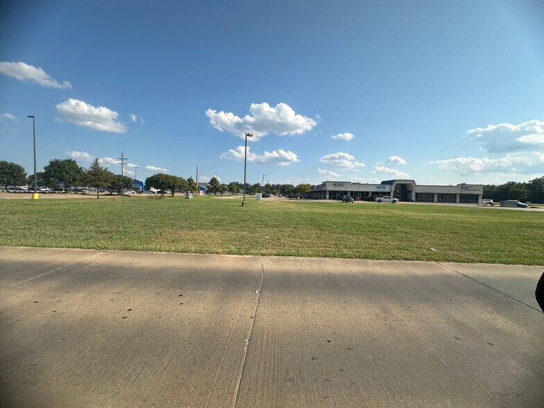 More Photos Of 6505 Coliseum Blvd, Alexandria Land For Sale