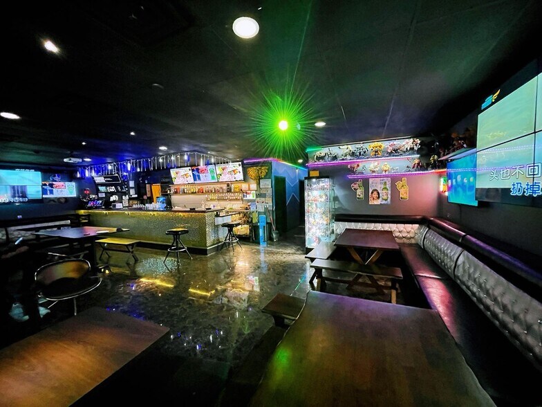 More Photos Of 4731-4821 Spring Mountain Rd, Las Vegas Unknown For Lease