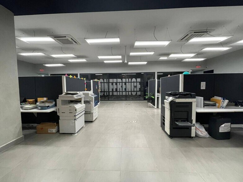 More Photos Of 501 Perseo St. Suite A Altamira Center, San Juan Office For Sale