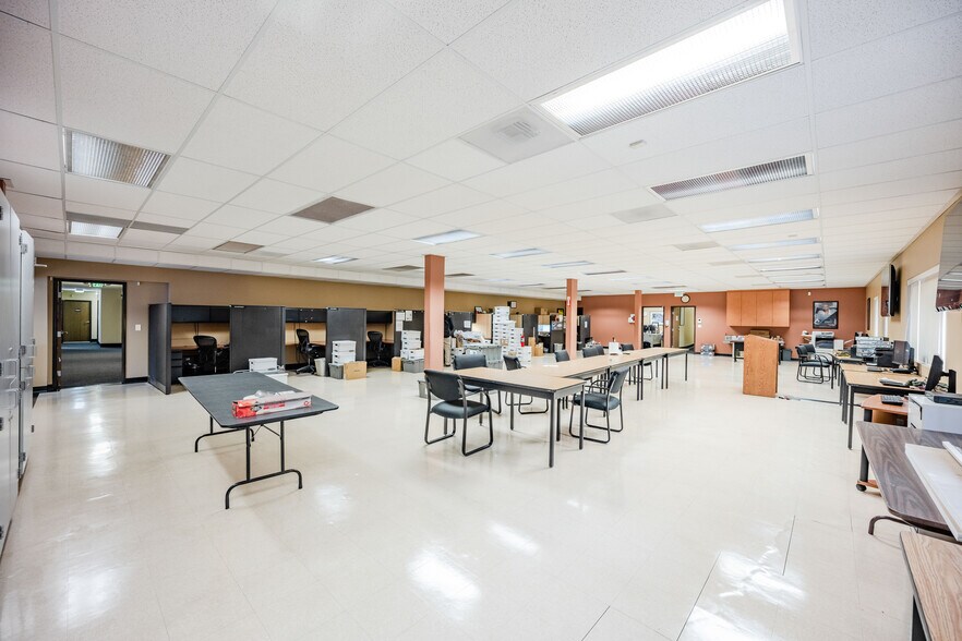 More Photos Of 2939 Nebraska Ave, Santa Monica Loft Creative Space For Sale