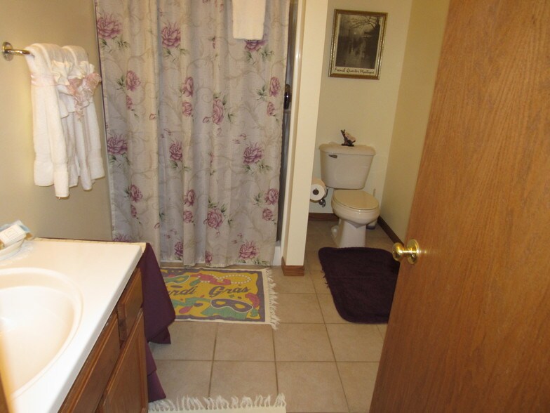 More Photos Of 4497 S US Highway 23, Greenbush Hotel For Sale