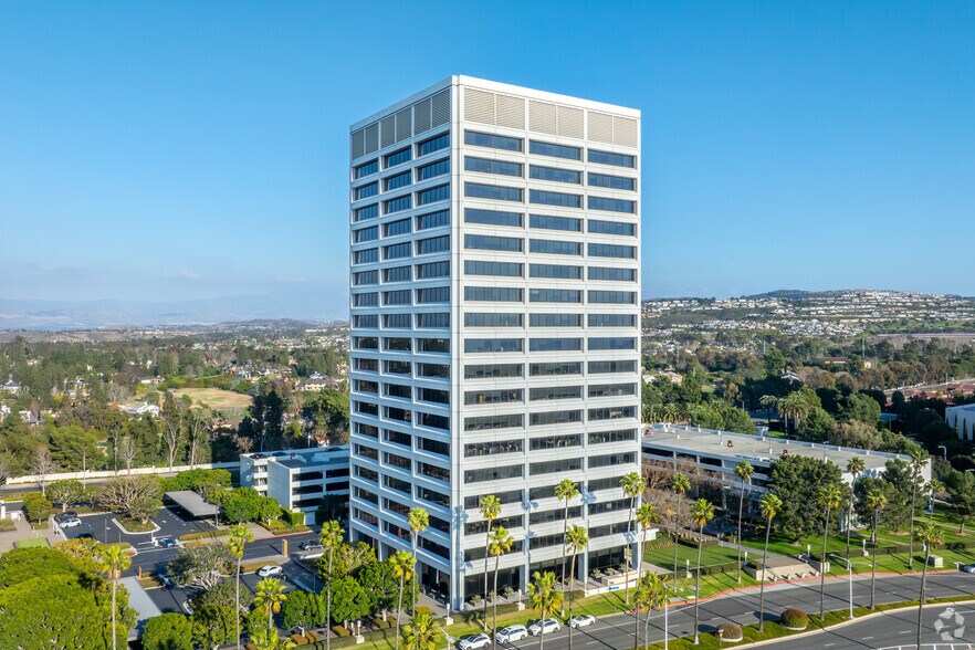 Primary Photo Of 610 Newport Center Dr, Newport Beach Loft Creative Space For Lease