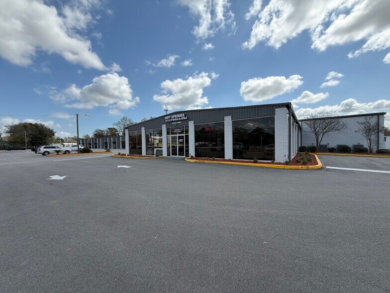 Primary Photo Of 5660 Rivers Ave, North Charleston Storefront For Lease