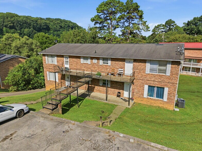 More Photos Of 944-944 Chadwick Dr, Kingsport Apartments For Sale