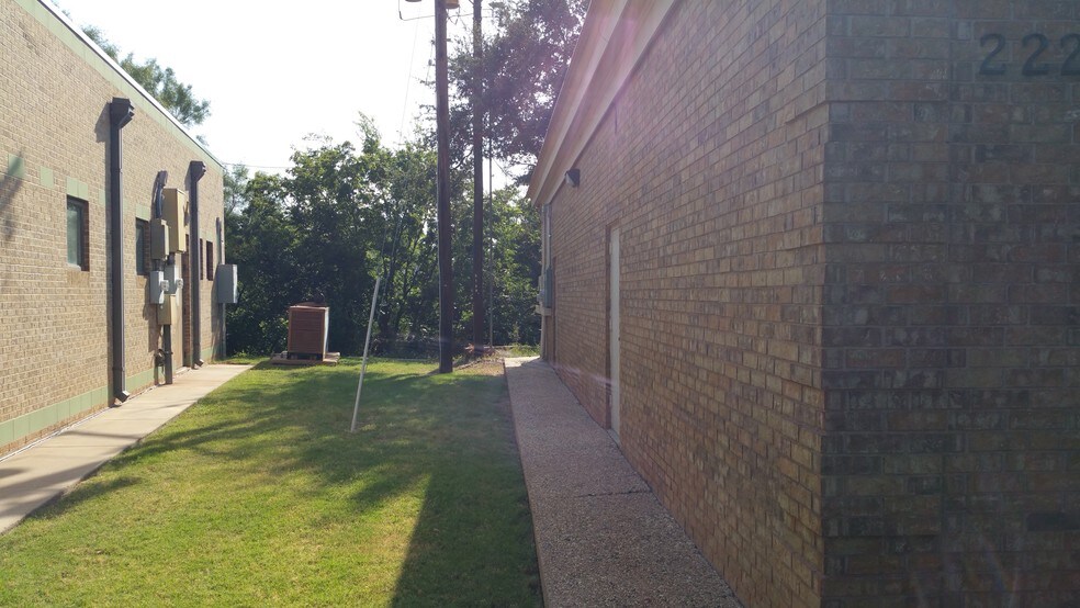 More Photos Of 2225 S Danville Dr, Abilene Medical For Sale