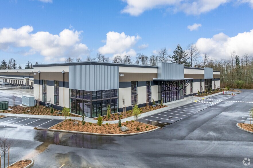 Primary Photo Of 6801 Seaway Blvd, Everett Industrial For Lease