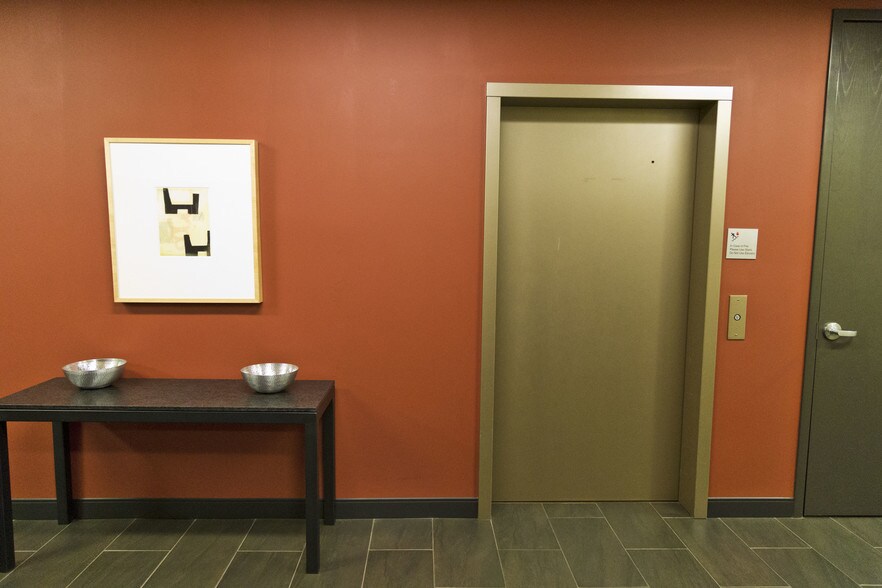 More Photos Of 1616 S Main St, Tulsa Office For Lease