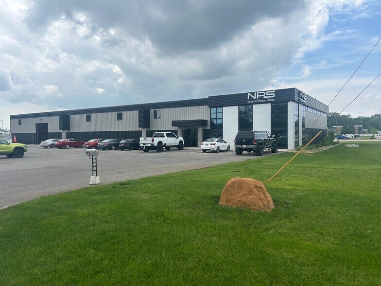 More Photos Of 1827 County Road 6 E, Elkhart Warehouse For Sale