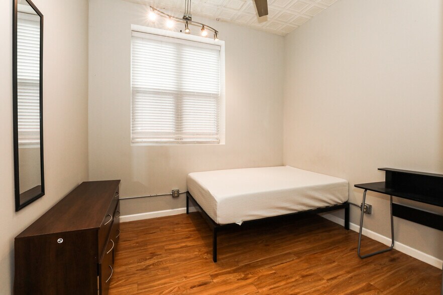 More Photos Of 74 Carroll St, Binghamton Apartments For Sale