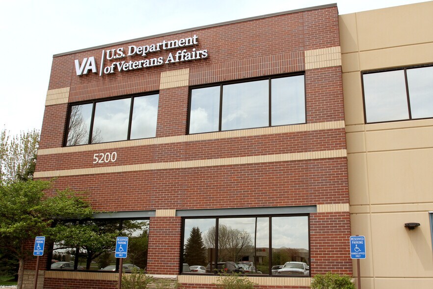 More Photos Of 5200 Hahns Peak Dr, Loveland Medical For Lease