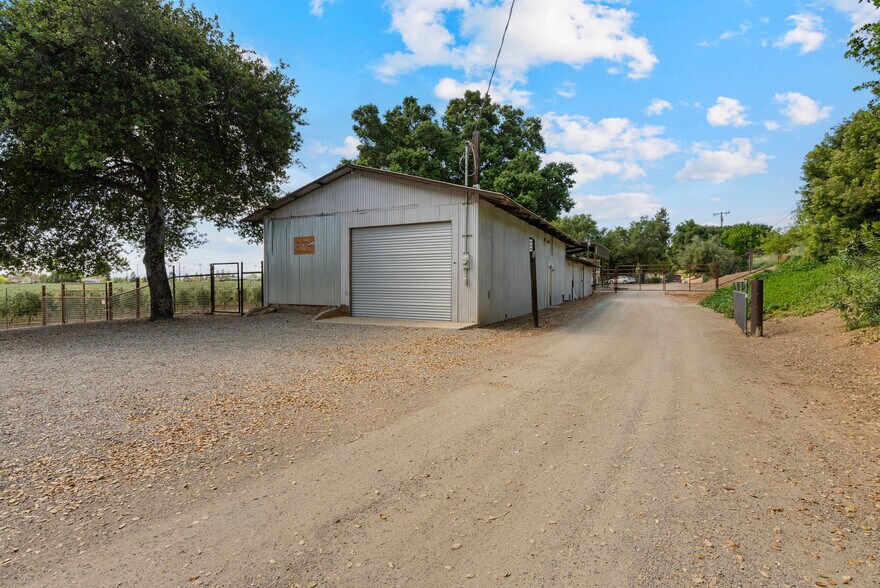 More Photos Of 804 Comstock Rd, Hollister Land For Sale