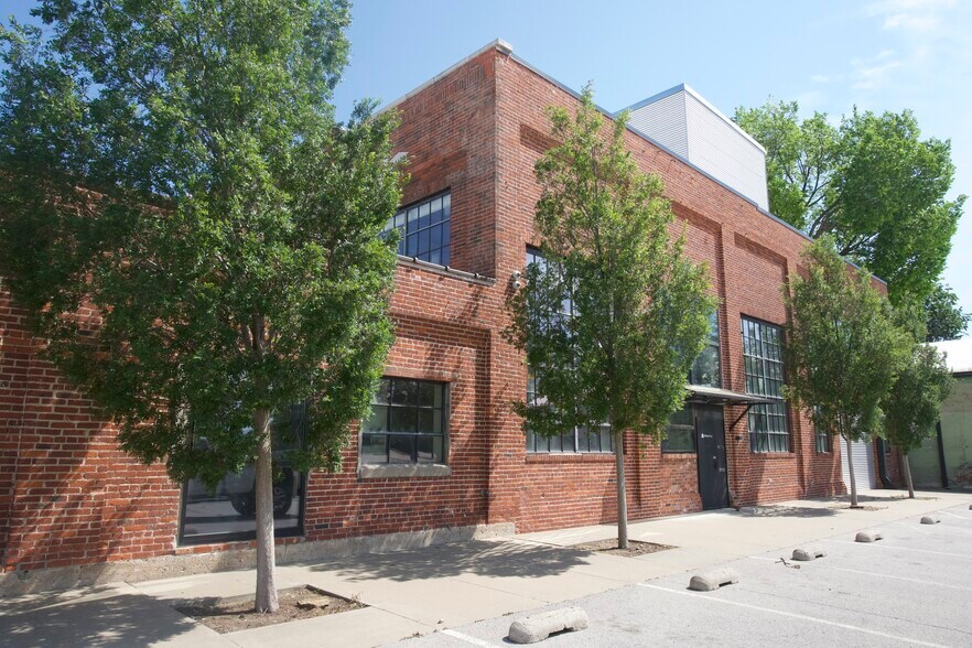 More Photos Of 2002 E 6th St, Tulsa Loft Creative Space For Sale