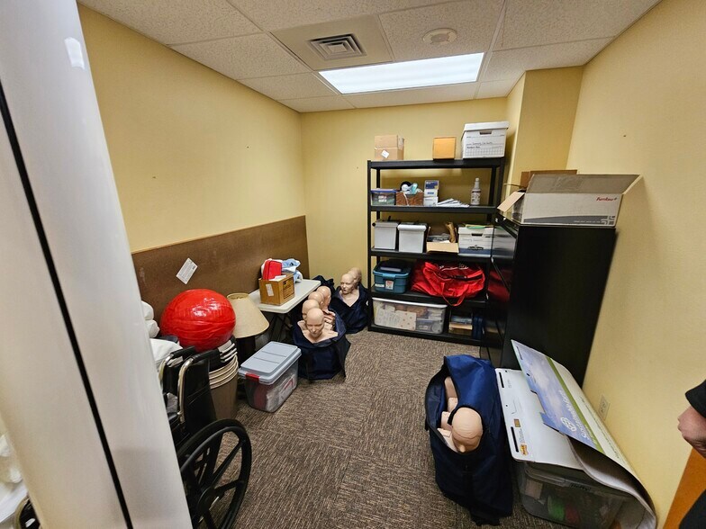 More Photos Of 711 13th St E, Whitefish Healthcare For Sale