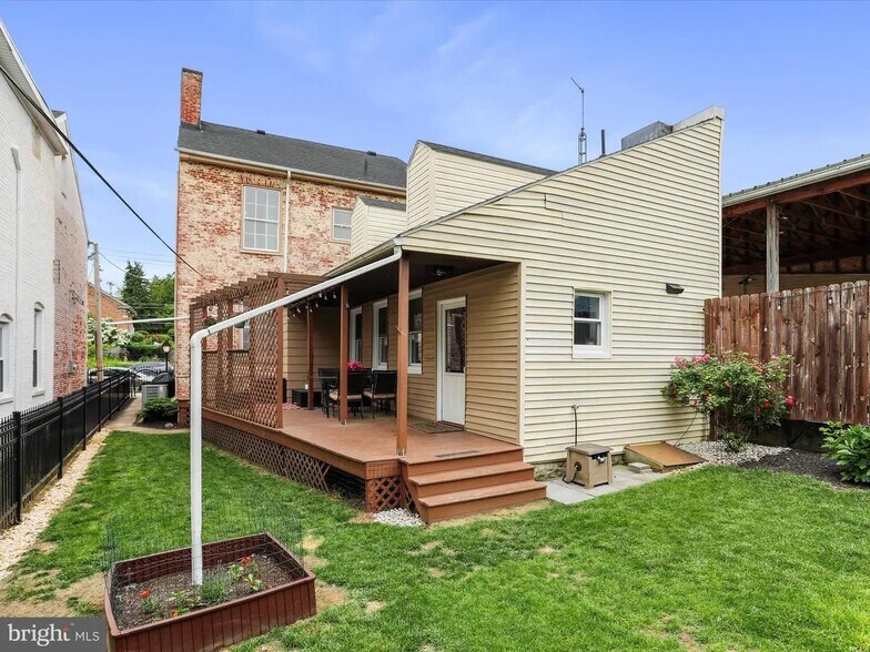 Primary Photo Of 25 E Potomac St, Williamsport Storefront Retail Office For Lease