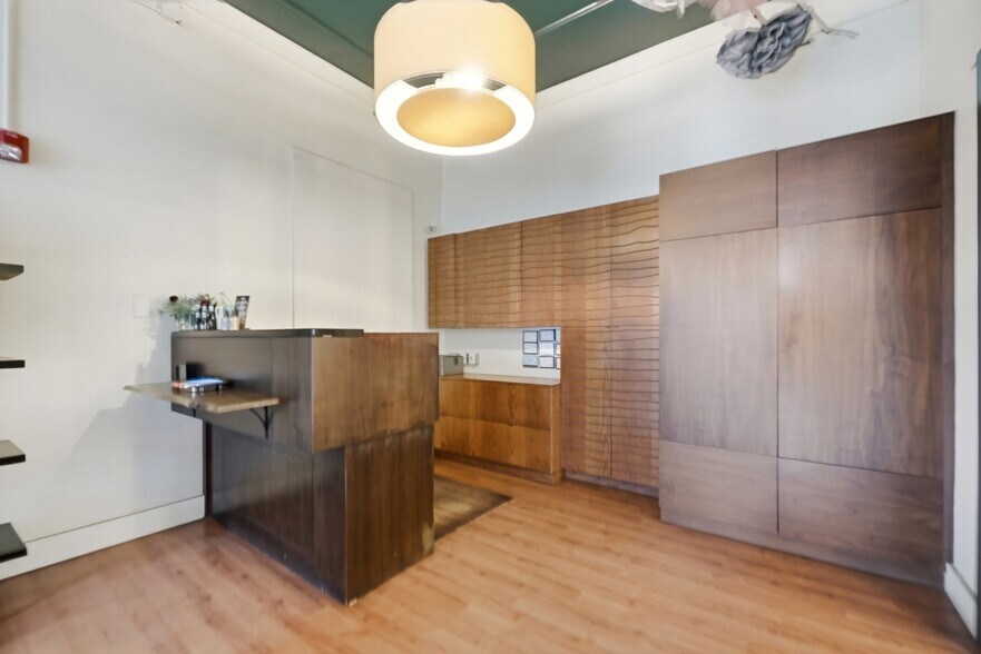 More Photos Of 1111 Central Ave, Charlotte Loft Creative Space For Sale