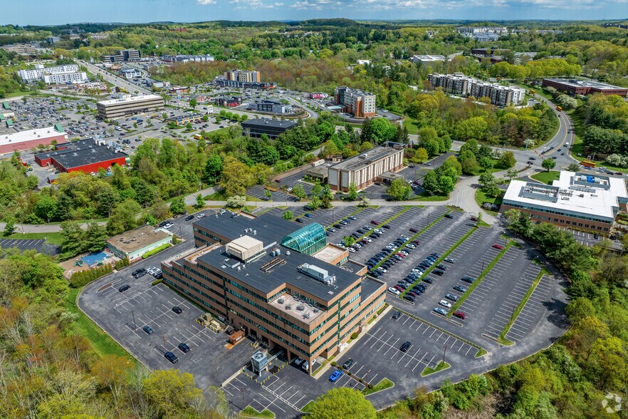 More Photos Of 293 Boston Post Rd W, Marlborough Unknown For Lease