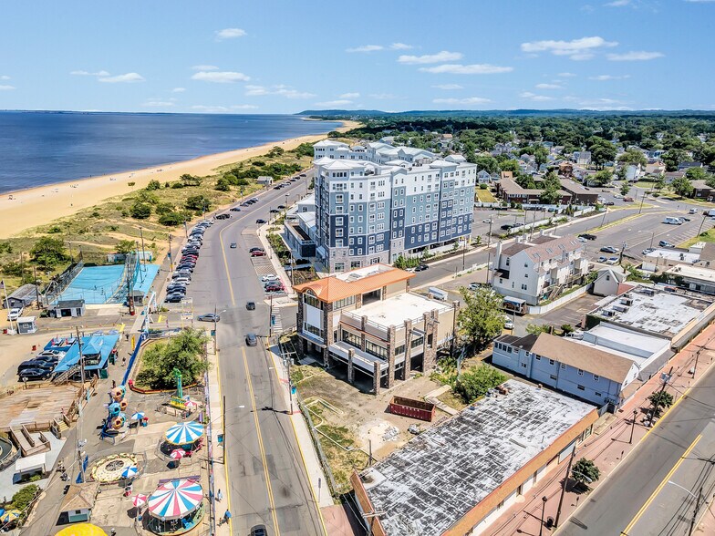 More Photos Of 260 Beachway Ave, Keansburg Restaurant For Lease