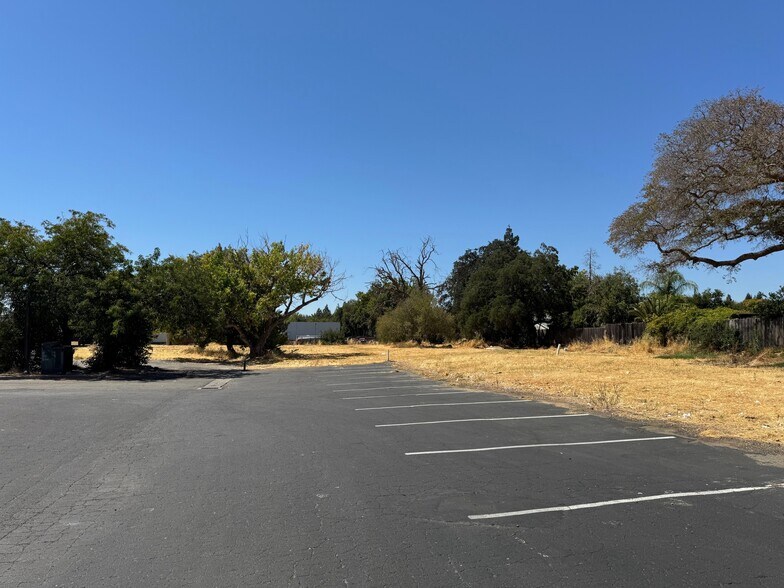 More Photos Of 9545 Folsom Blvd, Sacramento Land For Sale