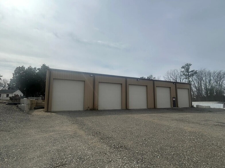 More Photos Of 1900 Battery Dantzler Rd, Chester Unknown For Lease