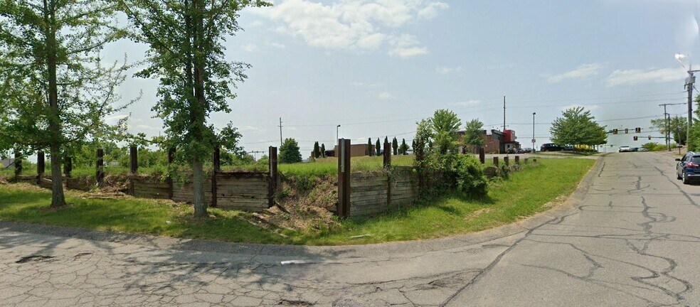 More Photos Of 10810 Perry Hwy, Wexford Land For Lease