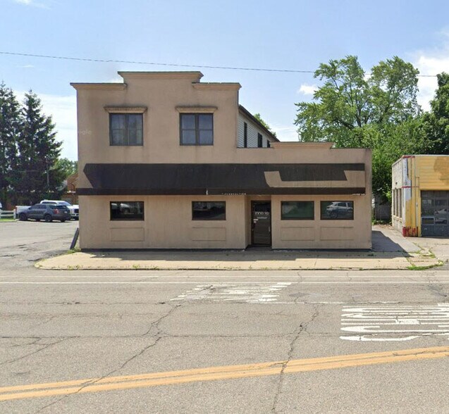 More Photos Of 1432-1436 Mishawaka Ave, South Bend Office For Sale