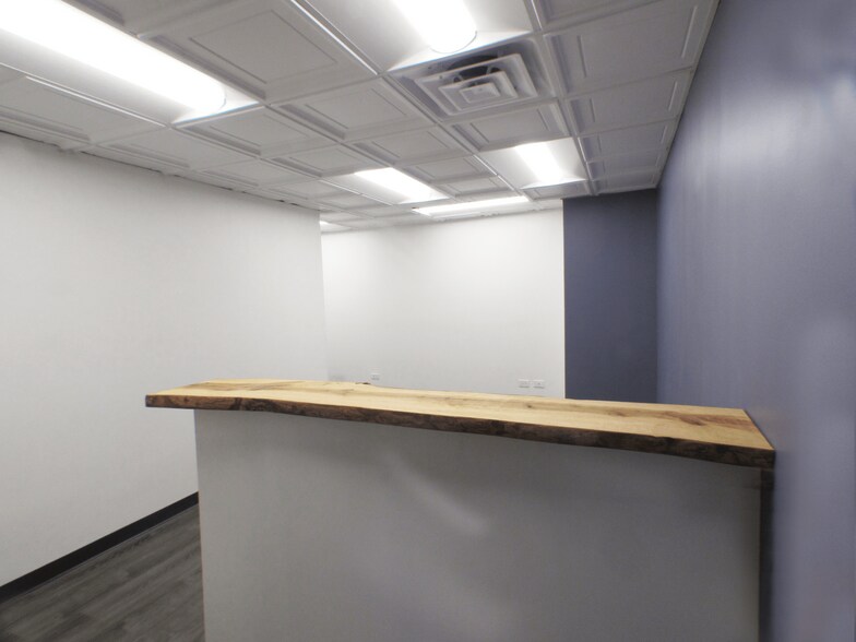 More Photos Of 105 W Madison St, Chicago Office Residential For Lease