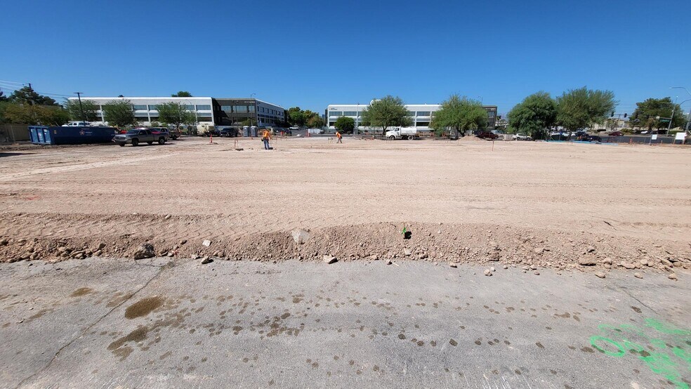 More Photos Of 1825 E Flamingo Rd, Las Vegas Office For Sale