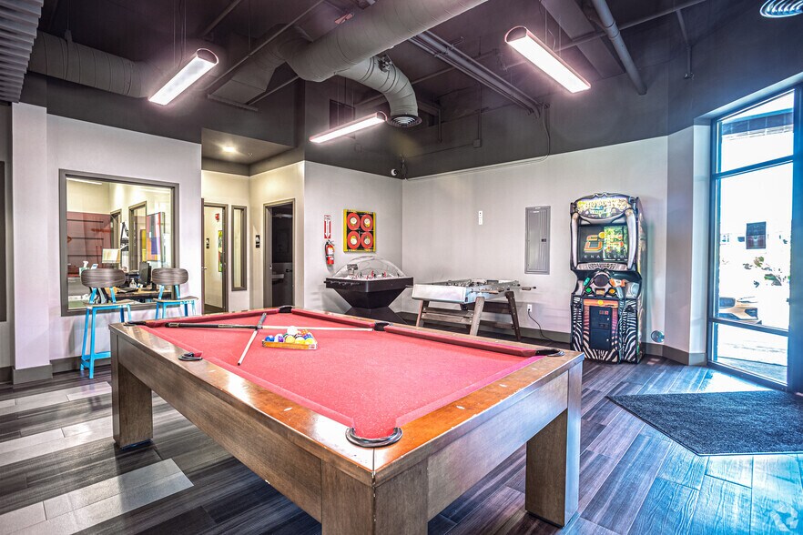 More Photos Of 1430 Wilmington Dr, Dupont Apartments For Lease