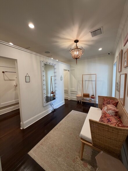 More Photos Of 3318 W Bay To Bay Blvd, Tampa Medical For Lease