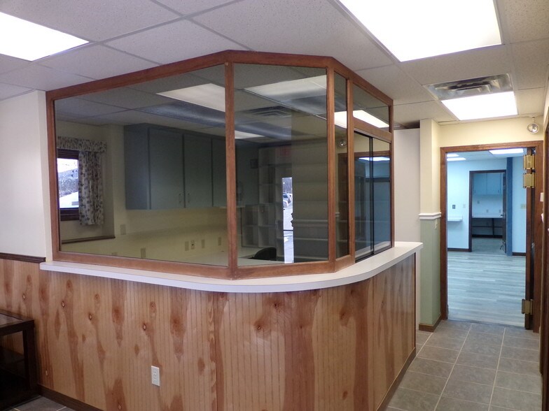 More Photos Of 401 Gilford Ave, Gilford Medical For Sale