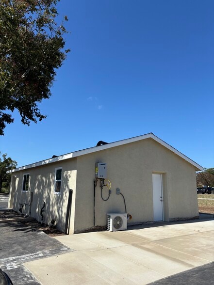 More Photos Of 1241-1247 W San Marcos Blvd, San Marcos Manufactured Housing Mobile Home Park For Lease