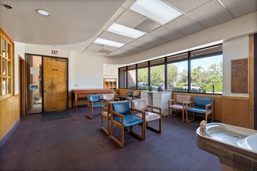 More Photos Of 3520 E Shields Ave, Fresno Medical For Sale