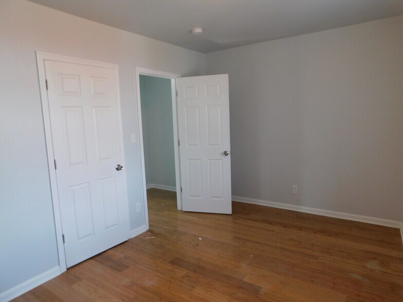More Photos Of , Philadelphia Specialty For Sale