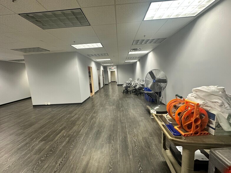More Photos Of 6525 Shiloh Rd, Alpharetta Office Residential For Sale