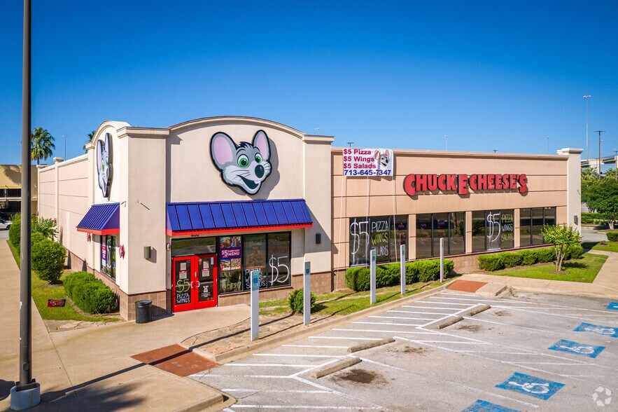 More Photos Of 45 S Loop 610, Houston Unknown For Lease