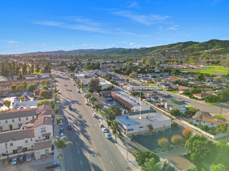 More Photos Of 233 W Harvard Blvd, Santa Paula Freestanding For Lease