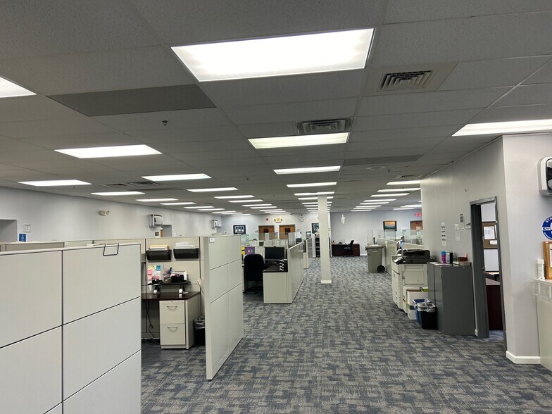 More Photos Of 5548-5554 Chestnut St, Philadelphia Office For Lease