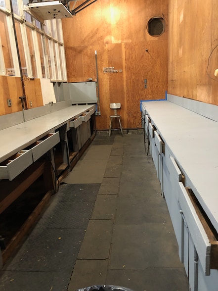 More Photos Of 9820 1/2 Belmont St, Bellflower Office For Lease