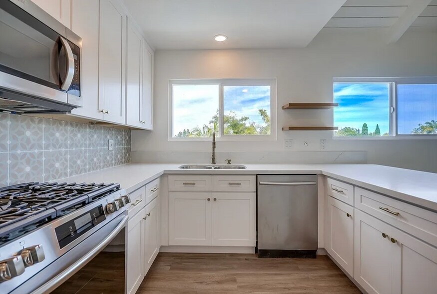 More Photos Of 416 Hamilton St, Costa Mesa Apartments For Sale