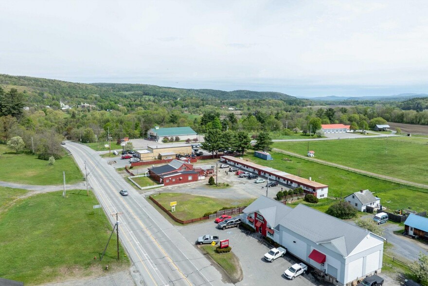 More Photos Of 379 Lower Pln, Bradford Hotel For Sale