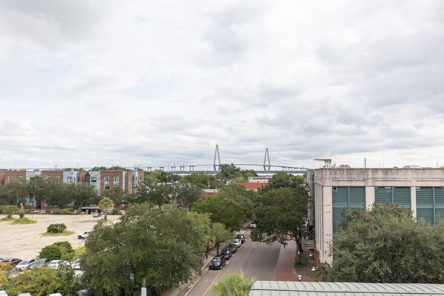 More Photos Of 83 Mary St, Charleston Storefront Retail Office For Lease