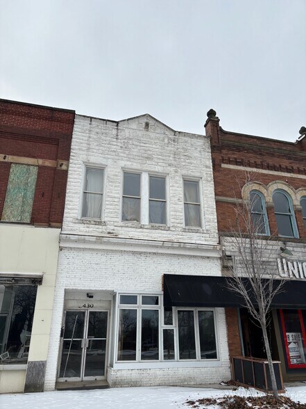 Primary Photo Of 430 Broadway, Lorain Storefront Retail Residential For Sale