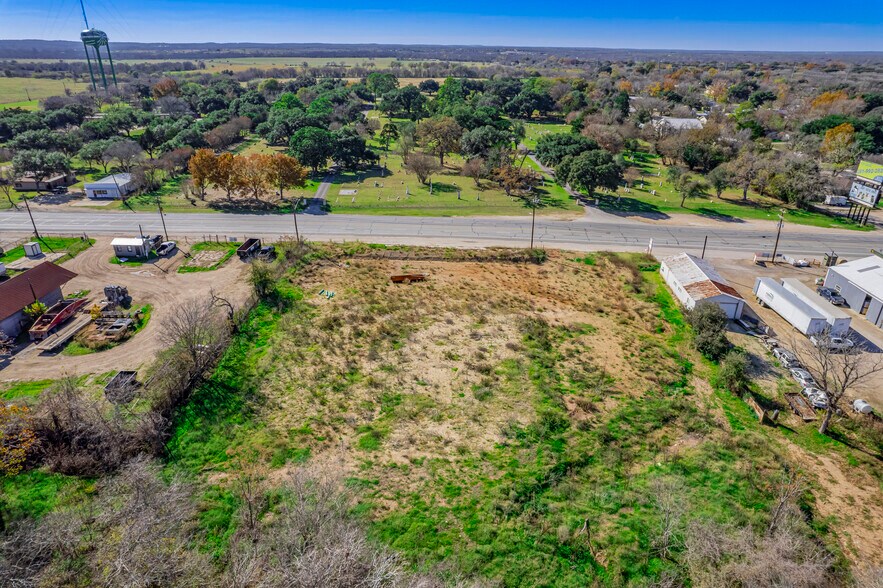 More Photos Of 1561 Pierce Street, Luling Land For Sale