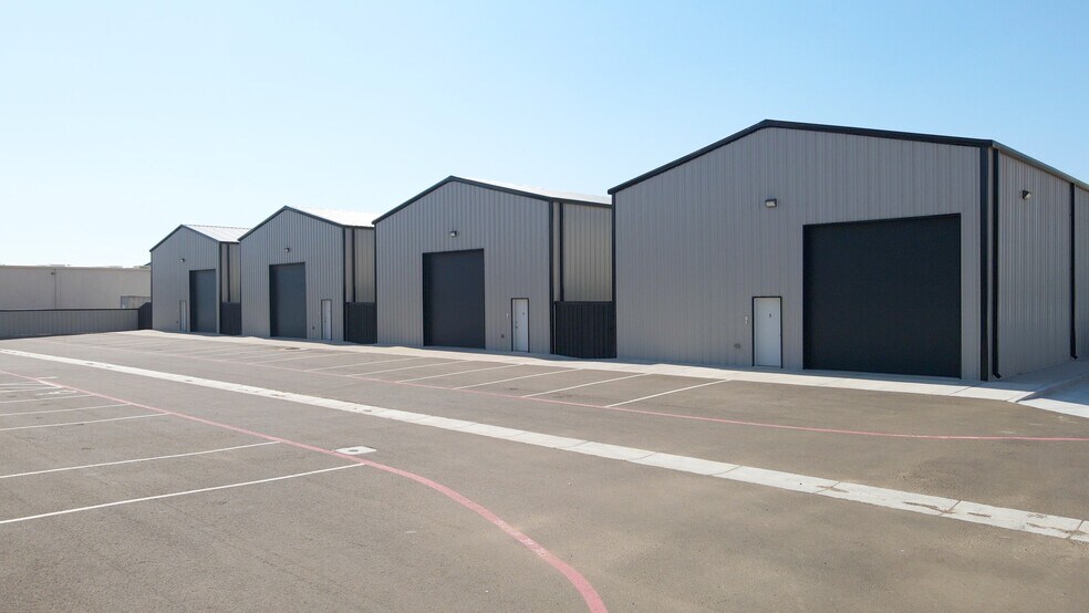More Photos Of 6601 Lowes Ln, Amarillo Warehouse For Sale