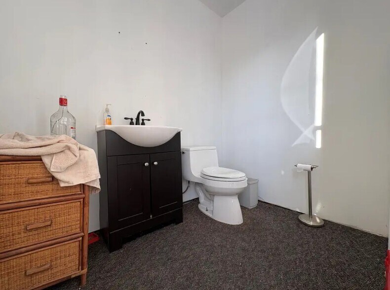 More Photos Of 113 Hawley St, Binghamton Office Residential For Lease