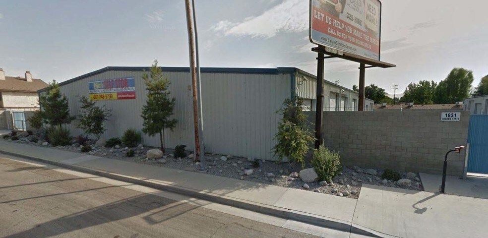 More Photos Of 1831 Golden State Ave, Bakersfield Self Storage For Lease