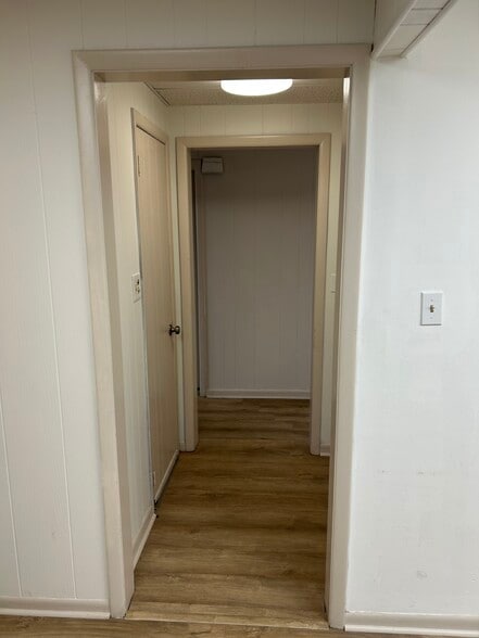 More Photos Of 2305 N Wood Ave, Roselle Medical For Sale